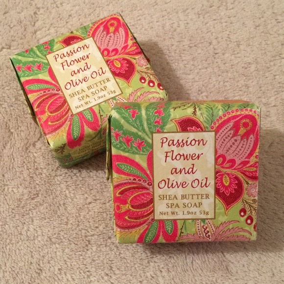 Passion Flower Olive Oil  Shea Butter Soap 1.9 oz - Picture 1 of 7